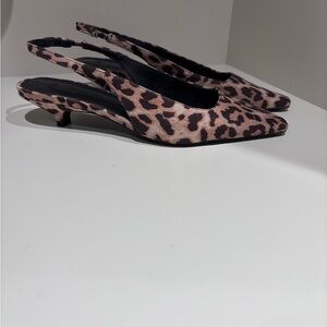 Leopard Print Slingback kitten heels 37 7